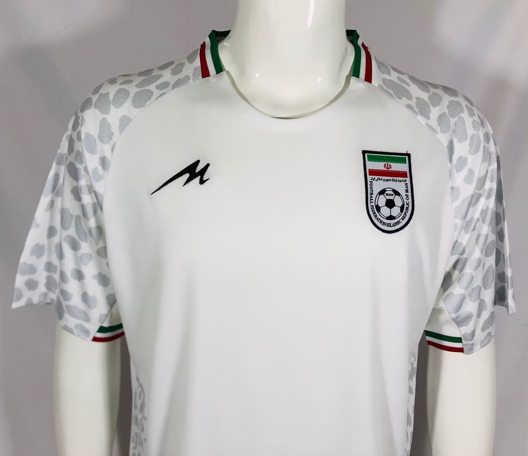 Iran Soccer Jersey Home Replica World Cup 2022