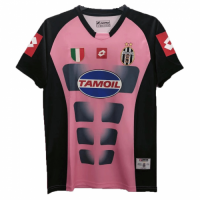 Retro Juventus Goalkeeper Jersey 2002/03