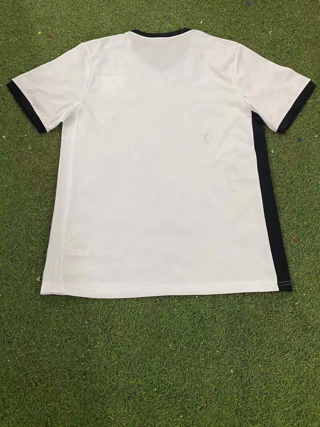 Replica Adidas Colo Colo 30th Anniversary Soccer Jersey 2021/22