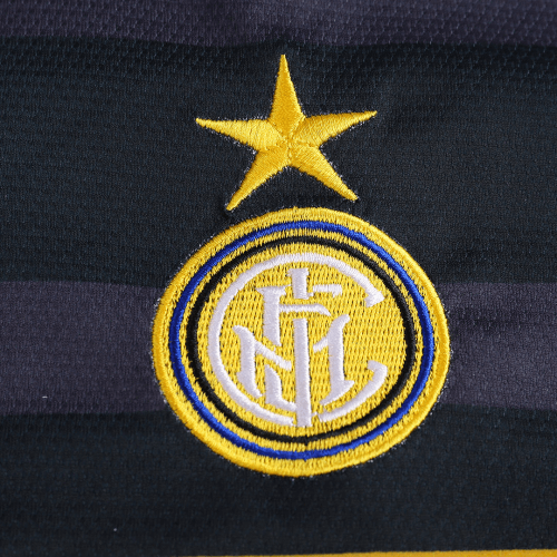 Ronaldo x Retro Inter Milan UEFA Cup Away Jersey 1997/98 - Image 4