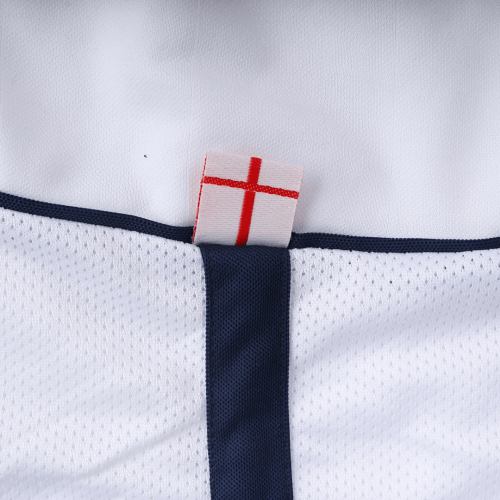 Steven Gerrard x Retro England Home Jersey World Cup 2002 - Image 6