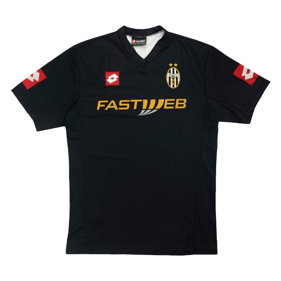 David Trezeguet x Retro Juventus Away Jersey 2001/02 - Image 4