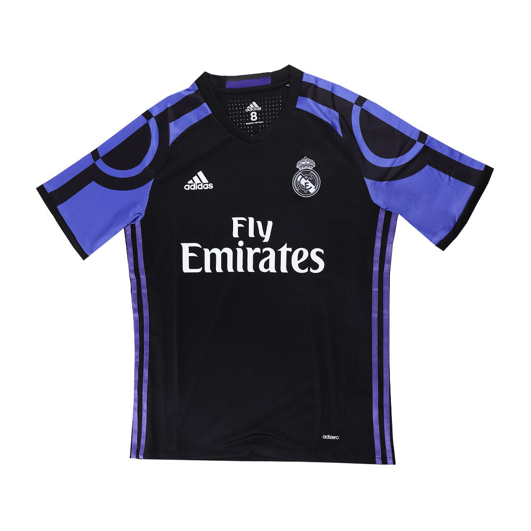 Retro Real Madrid Third Jersey 2016/17 - Image 3