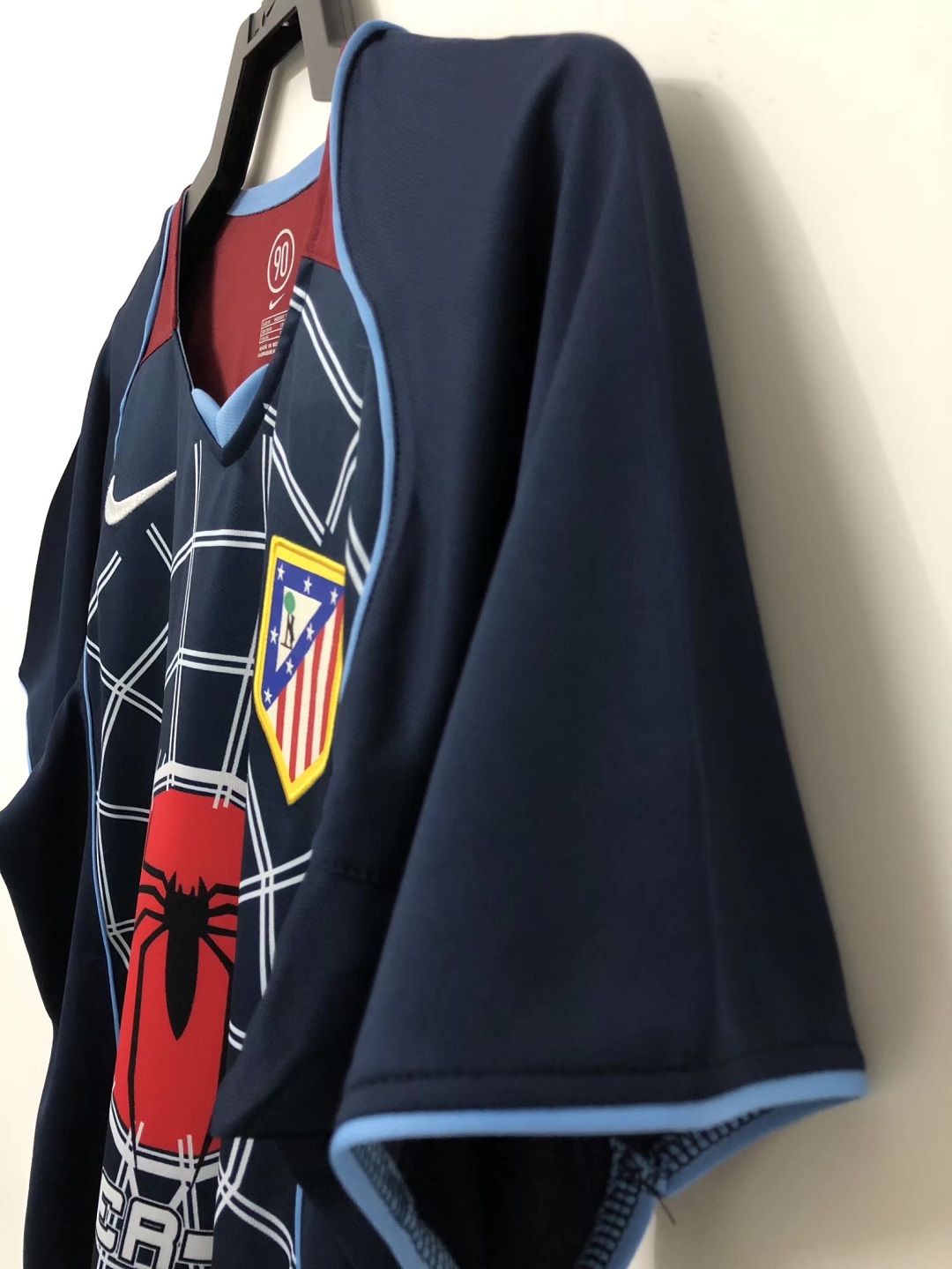 Fernando Torres x Retro Atletico Madrid Away Jersey 2004/05 - Image 10