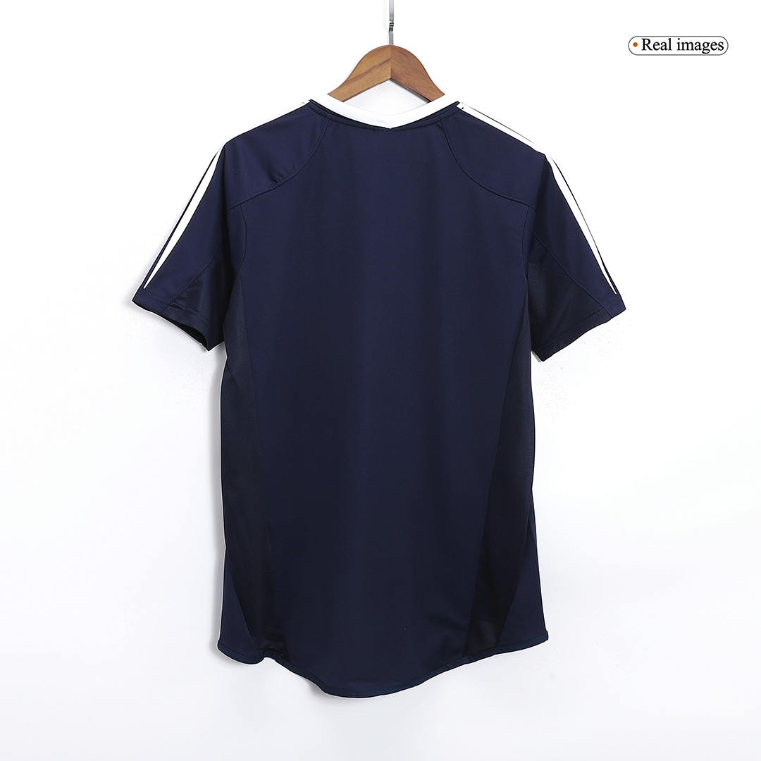 Retro Real Madrid Away Jersey 2004/05 - Image 6