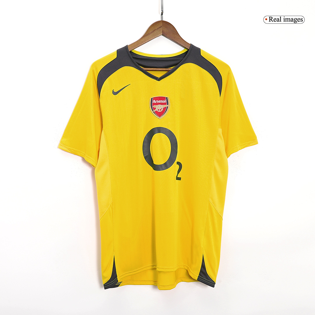 Ashley Cole x Retro Arsenal Away Jersey 2005/06 - Image 4