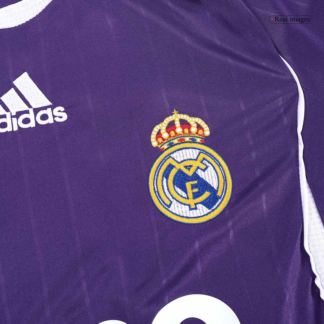 Retro Real Madrid Third Jersey 2006/07 - Image 4