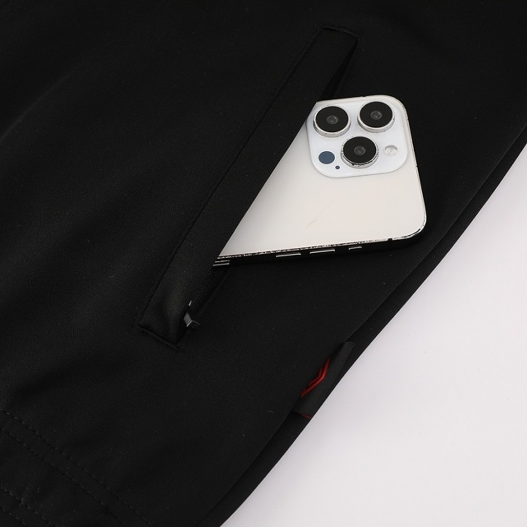 Manchester United Anthem Jacket Red&Black 2025/26 Manchester United Anthem Jacket Red&Black 2025/26