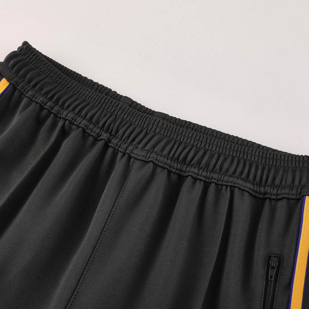 Manchester United Training Tracksuit Kit(Jacket+Pants) Black 2025/26 Manchester United Training Tracksuit Kit(Jacket+Pants) Black 2025/26