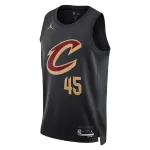 Men's Cleveland Cavaliers Donovan Mitchell #45 Black Swingman Jersey - Statement Edition - minejerseys