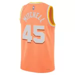 Men's Cleveland Cavaliers Donovan Mitchell #45 Orange Swingman Jersey 2025/26 - City Edition - minejerseys