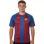 Ronaldinho #10 Retro Barcelona Home Jersey 2004/05 - minejerseys